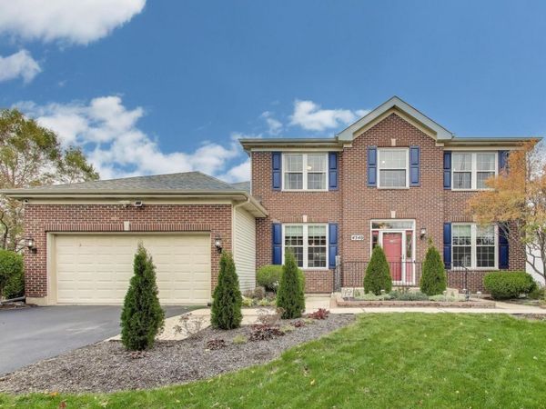 4540 W Westchester Lane, Libertyville, IL 60048