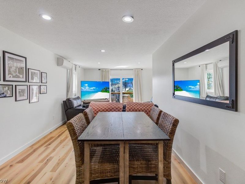 143 Cheyenne Trail, Malvern, OH 44644 Photo 14