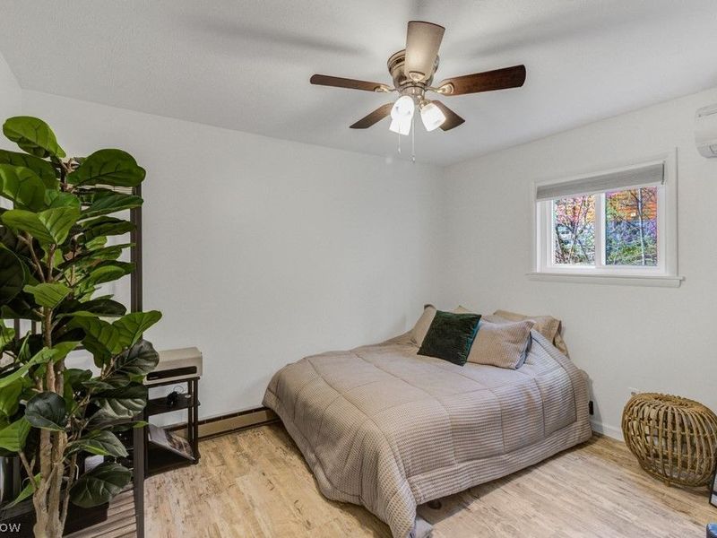 143 Cheyenne Trail, Malvern, OH 44644 Photo 26