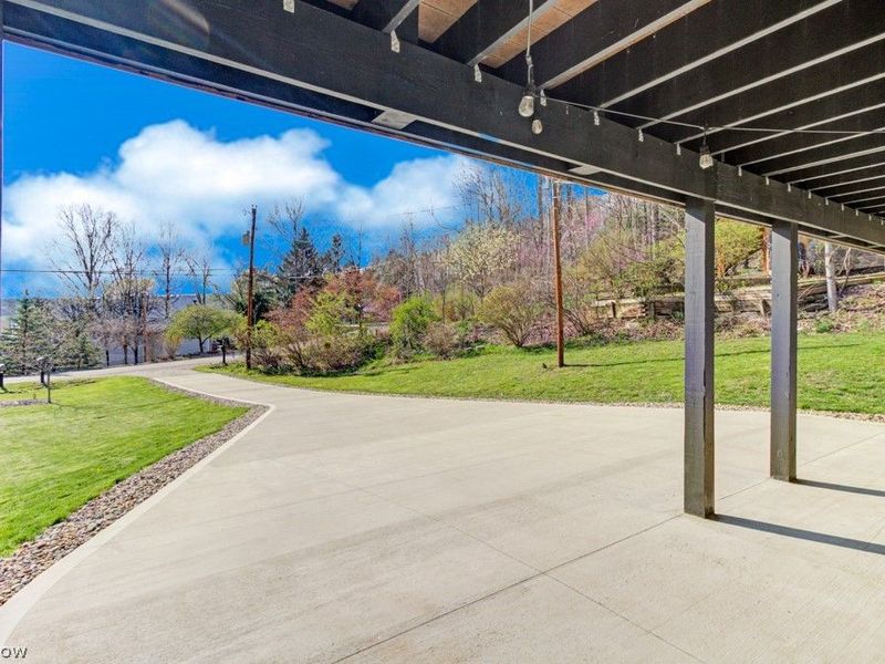 143 Cheyenne Trail, Malvern, OH 44644 Photo 40