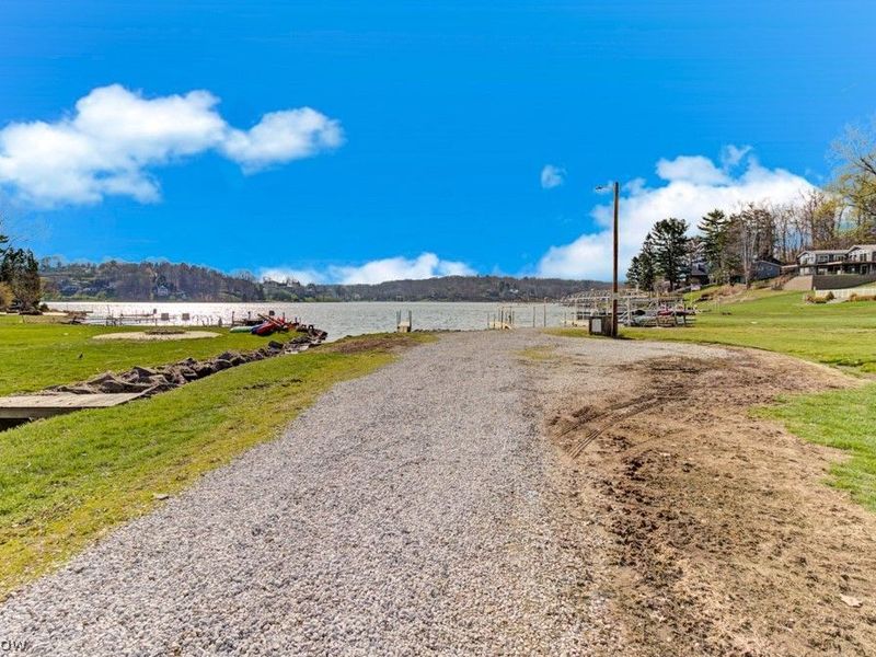 143 Cheyenne Trail, Malvern, OH 44644 Photo 44