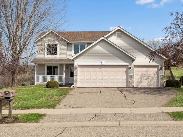 49 Windsor Wood Path, Hudson, WI 54016