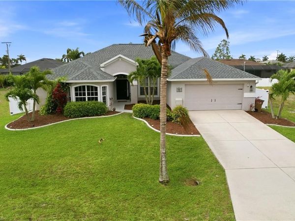 1910 SW 39th ST, CAPE CORAL, FL 33914