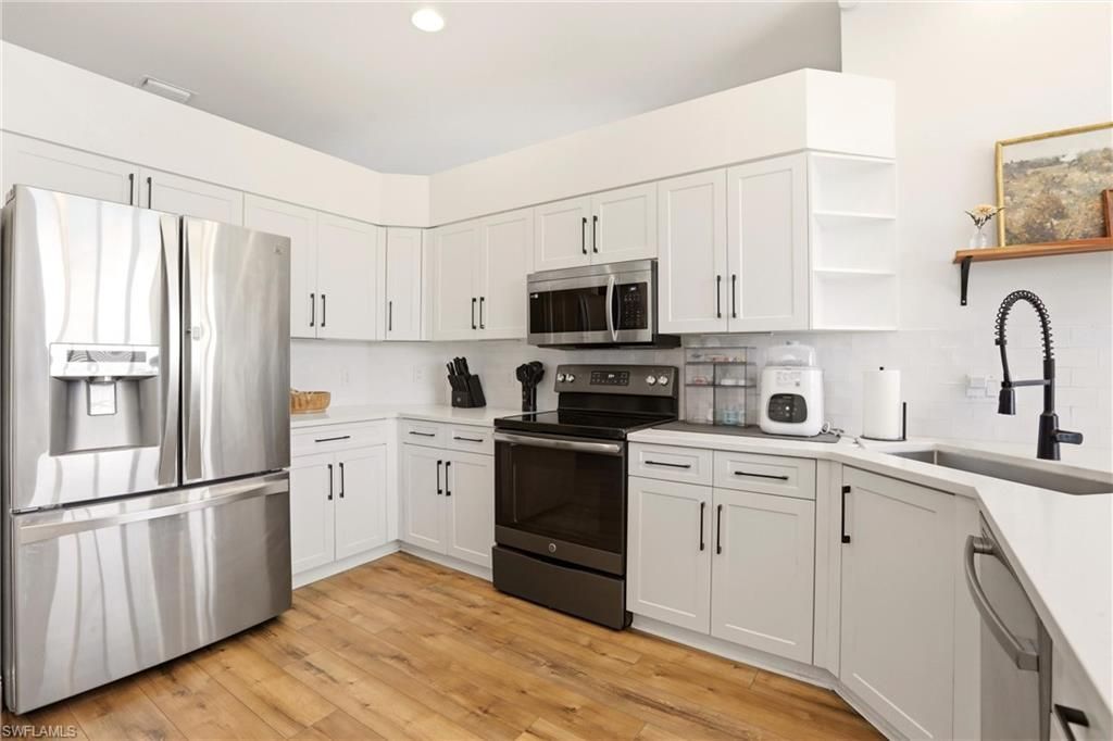 1910 SW 39th St, Cape Coral, FL 33914 Photo