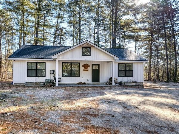 80 White Lake Road, Tamworth, NH 03817