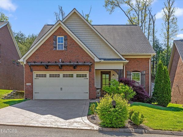 10448 Wellington Chase Lane, Knoxville, TN 37932