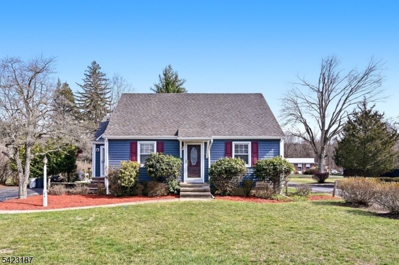 194 Ramapo Valley Rd, Oakland, NJ 07436 Main Photo