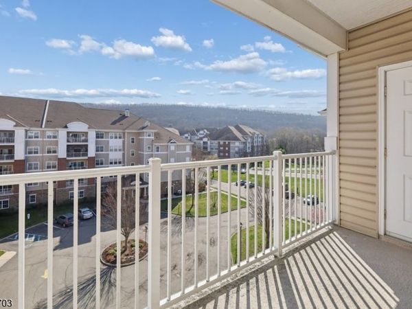 9402 Warrens Way, Wanaque, NJ 07465