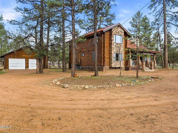 3022 CHEVELON Road, Overgaard, AZ 85933