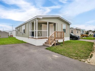 1774 Military Road, Unit 27, Tonawanda, NY 14217