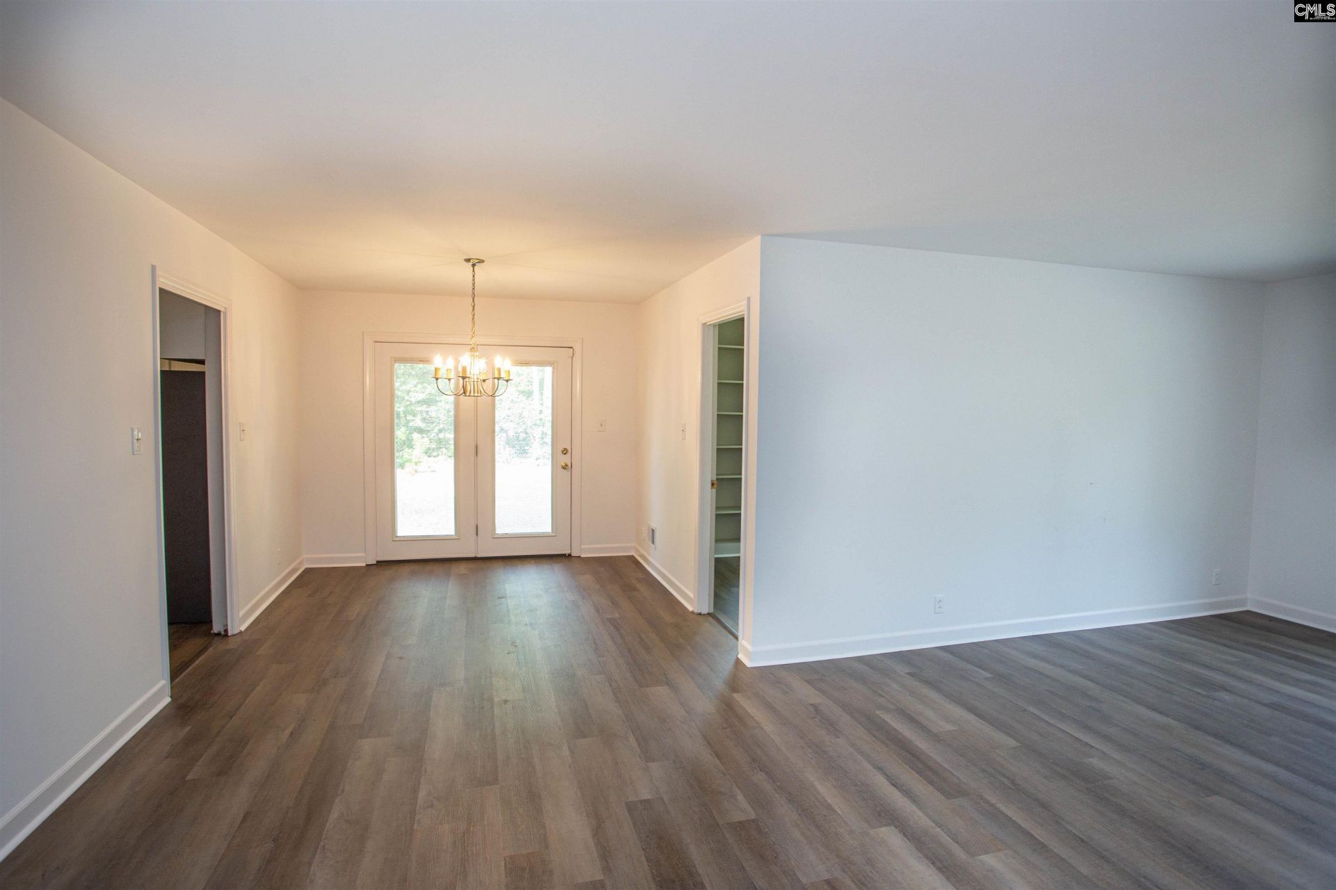 1811 Hobkirk Court  Photo 15