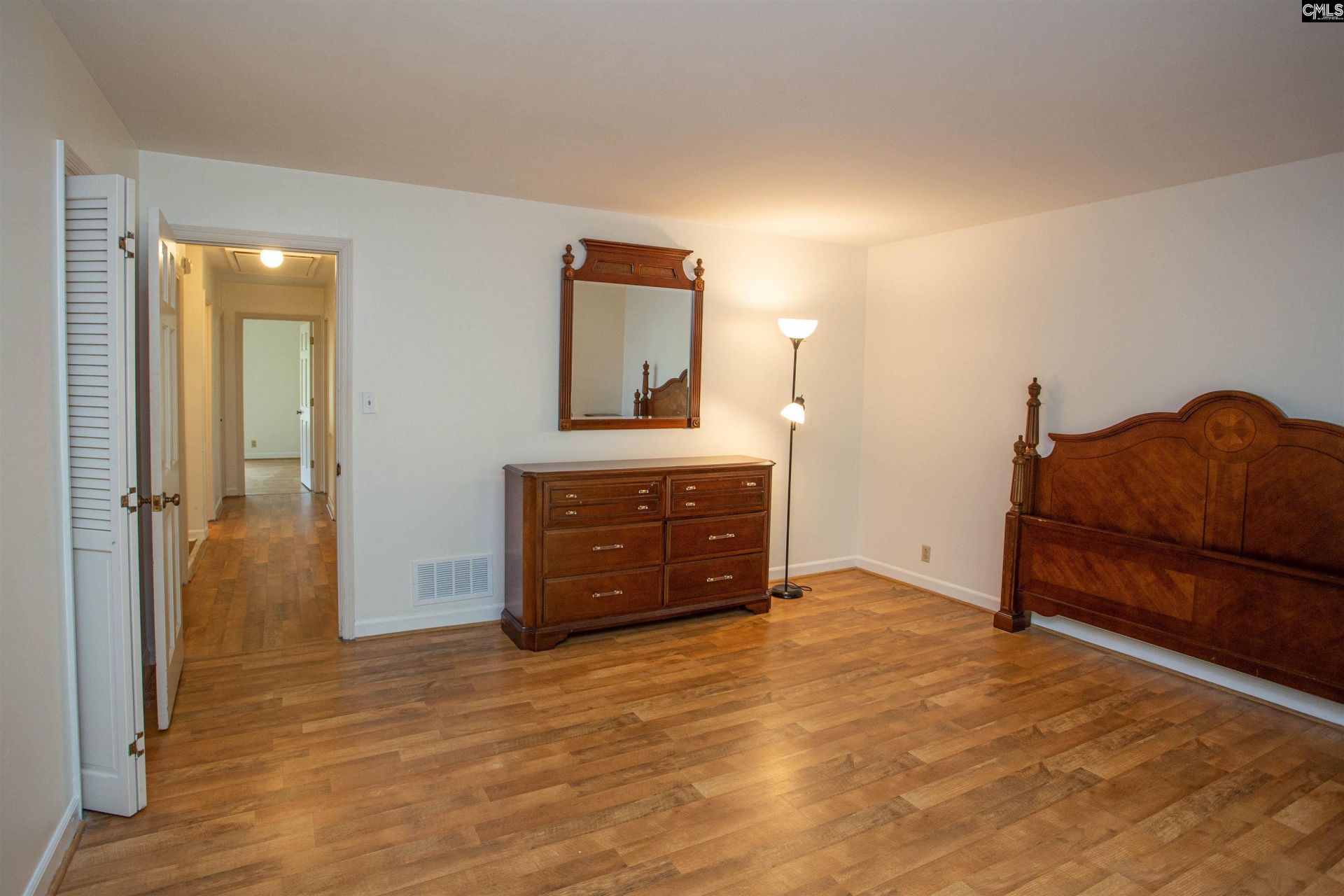 1811 Hobkirk Court  Photo 19