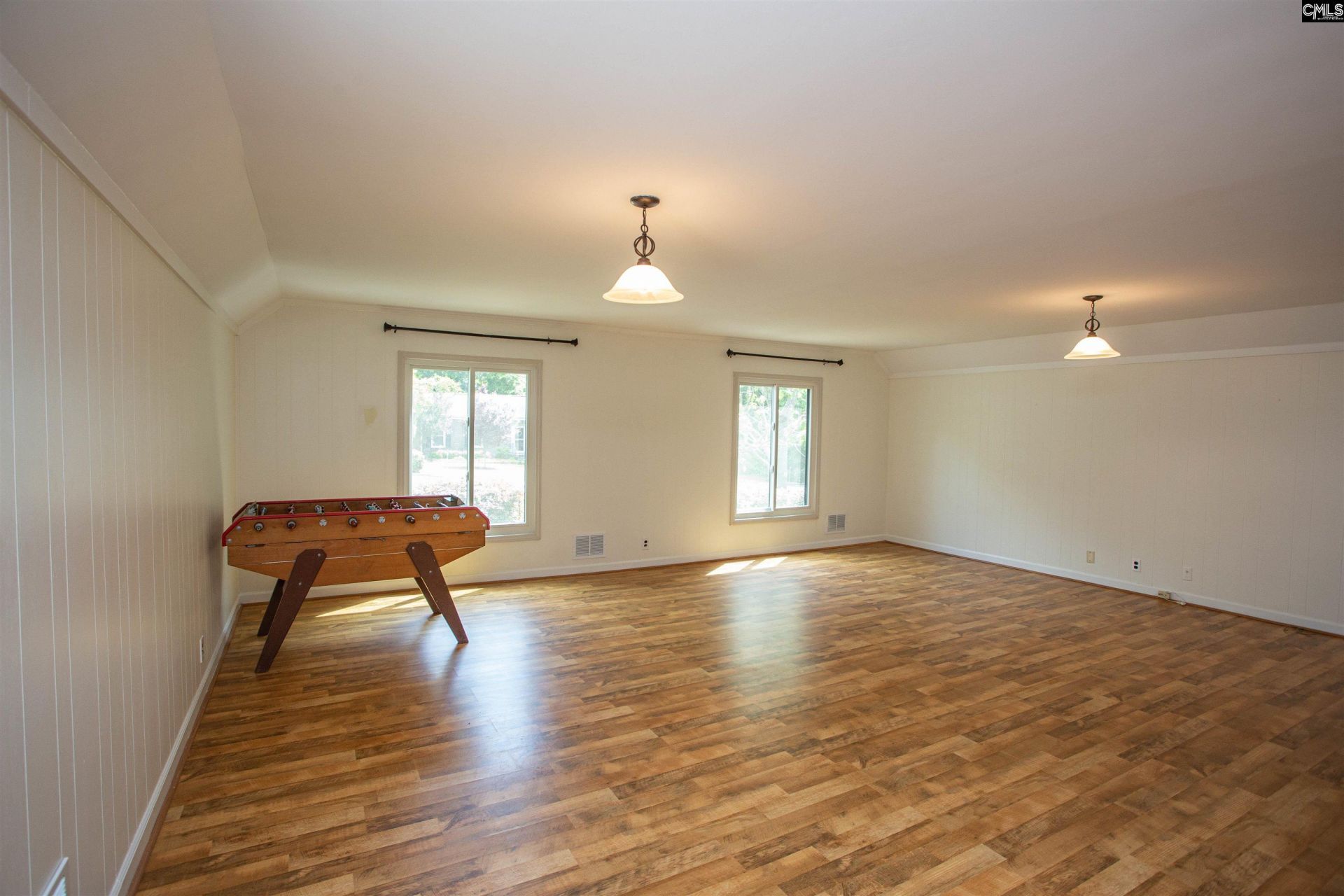 1811 Hobkirk Court  Photo 28