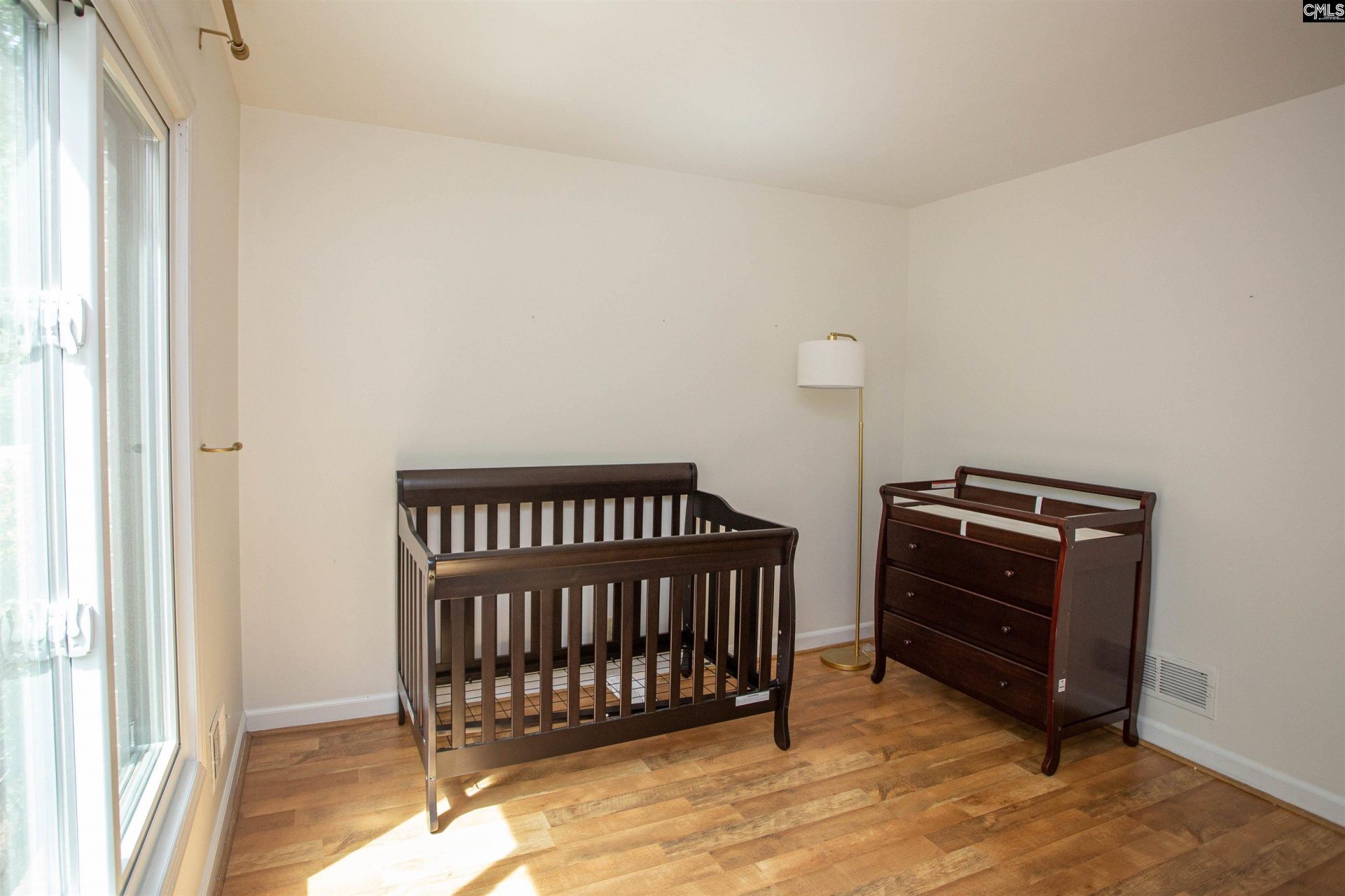 1811 Hobkirk Court  Photo 31