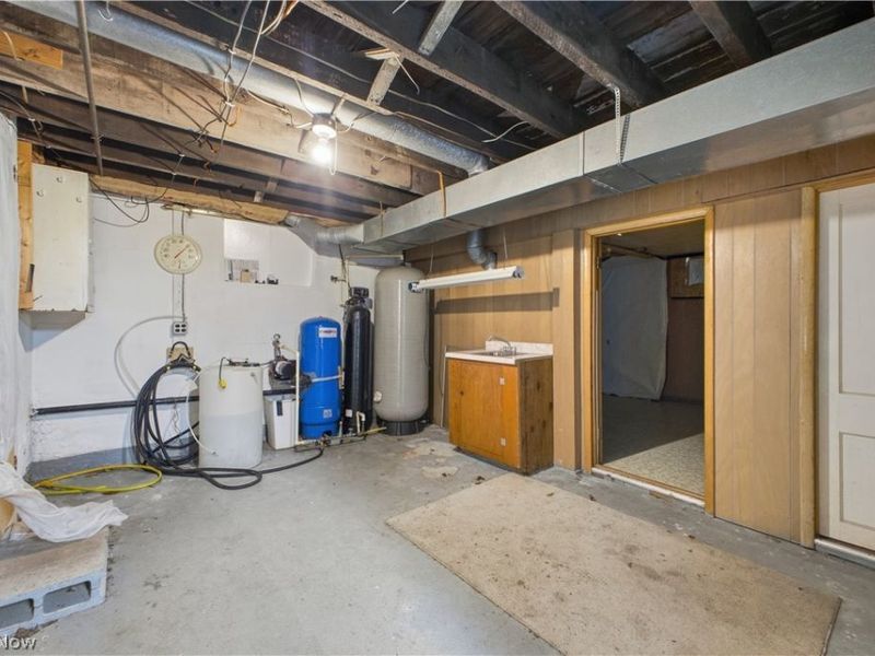 1110 Niles Vienna Road, Vienna, OH 44473 Photo 28