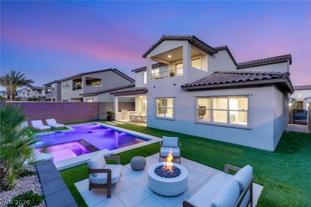 323 Malpaso Street, Las Vegas, NV 89138 Main Photo