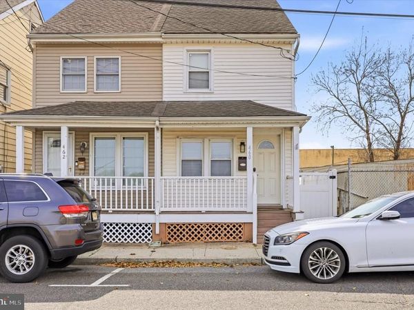 460 LOGAN AVENUE, BURLINGTON, NJ 08016