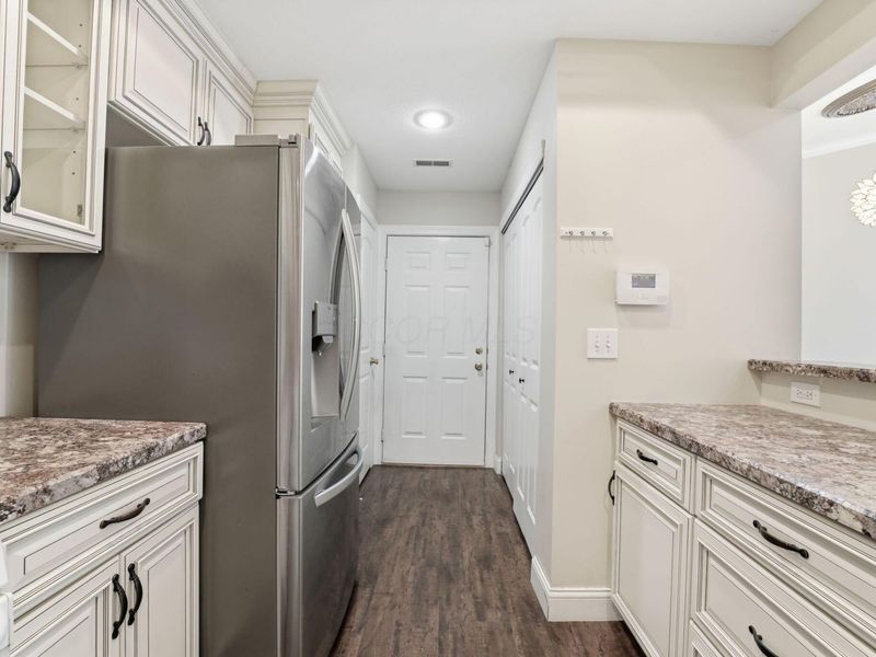 6435 Peppermill Drive , Westerville, OH 43081 Photo 15