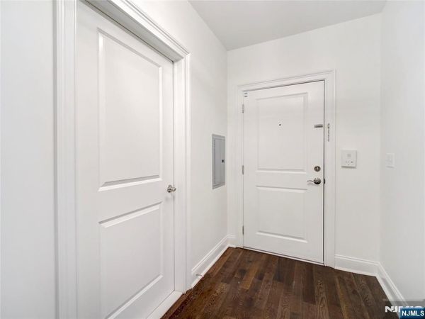 90 Clinton 204, Unit 204, NEWARK, NJ 07114