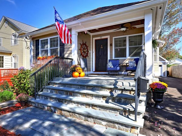 32 Wall, Milford, CT 06460