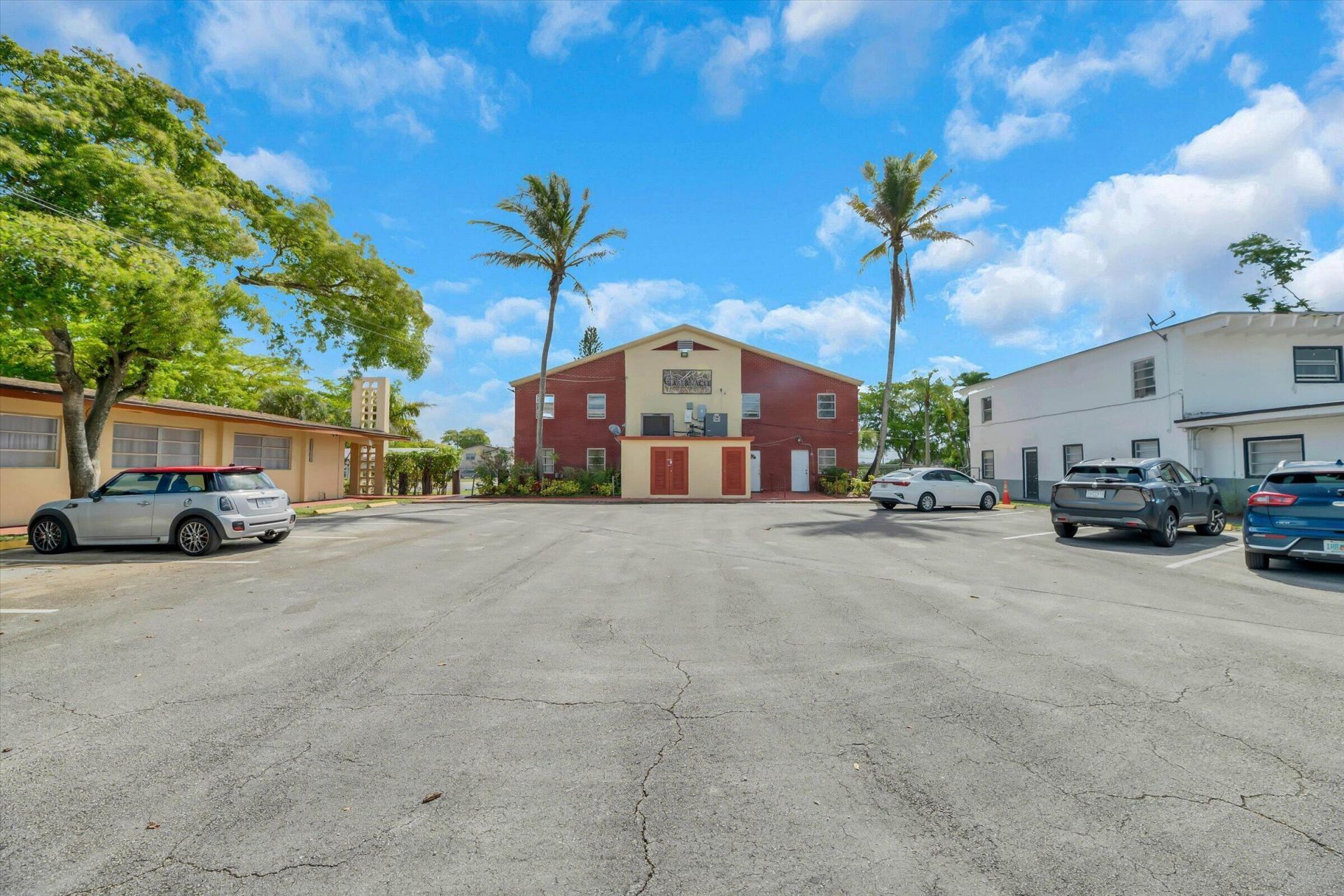 4101 SW 61st Avenue, Davie, FL 00000 Photo