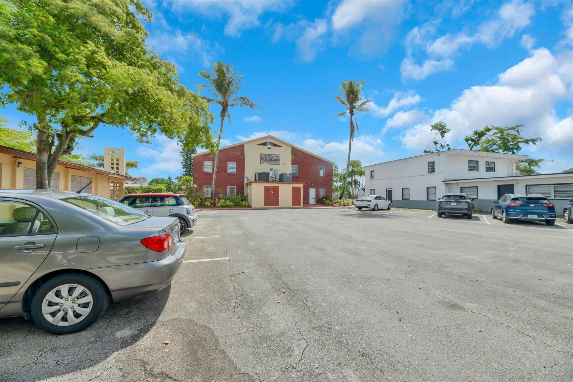 4101 SW 61st Avenue, Davie, FL 00000 Photo