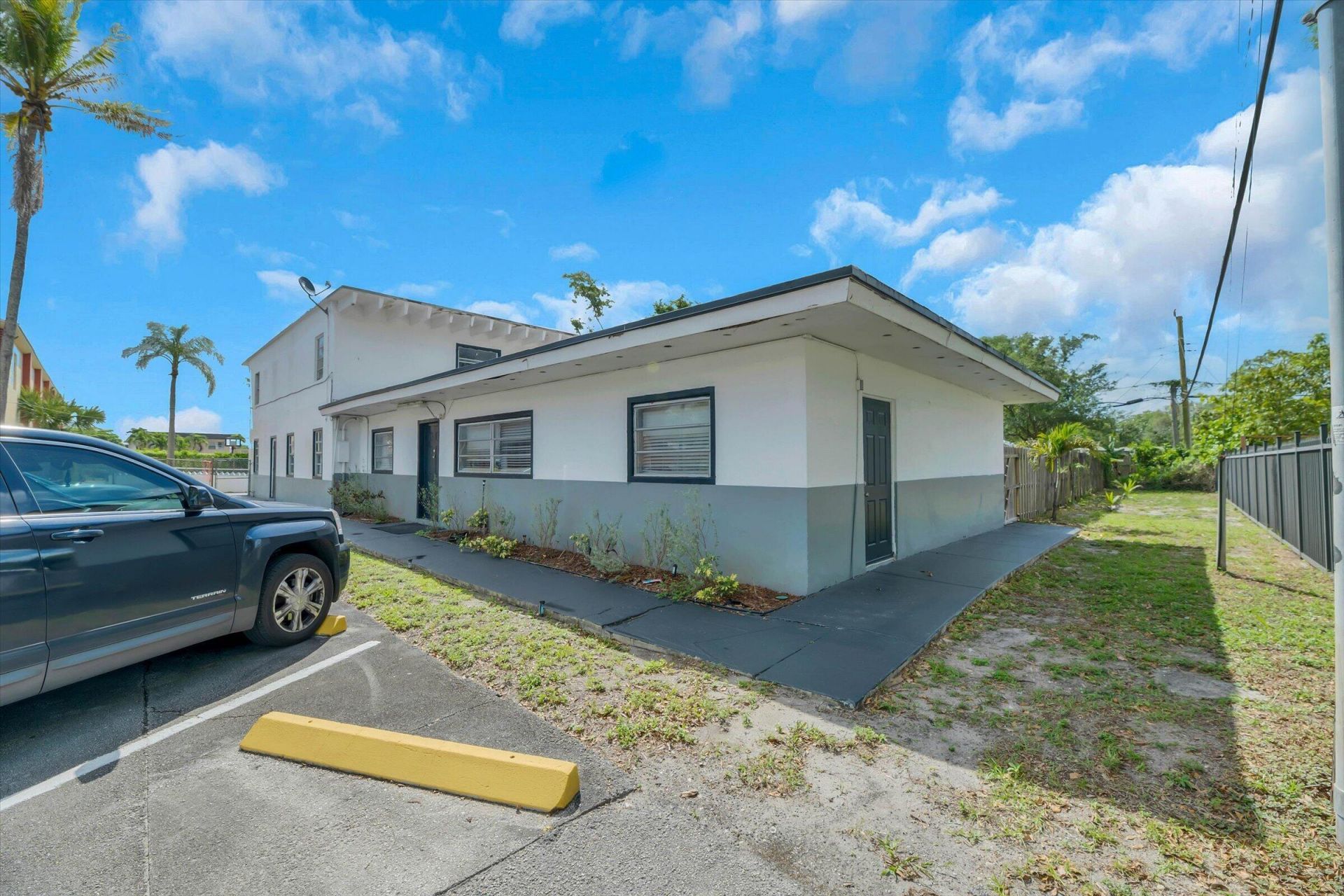 4101 SW 61st Avenue, Davie, FL 00000 Photo