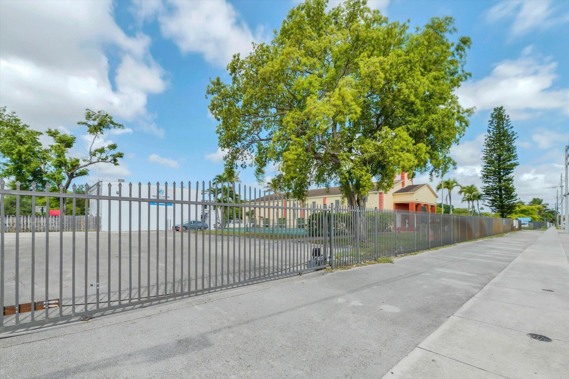 4101 SW 61st Avenue, Davie, FL 00000 Photo