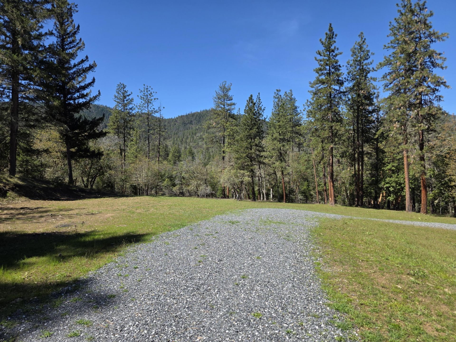 7940 Upper Applegate Road, Jacksonville, OR 97530 Main Photo