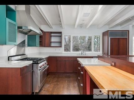 152 Greenridge Drive, Reno, NV 89509 Photo