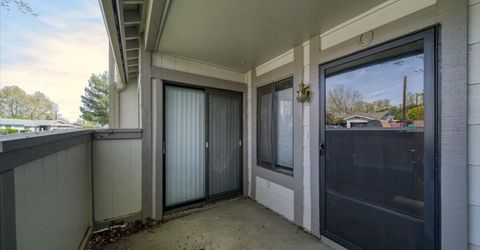 1021 Tyler Way, Sparks, NV 89431 Photo