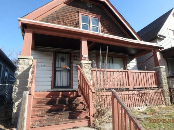 3618 W Burleigh STREET, Milwaukee, WI 53210