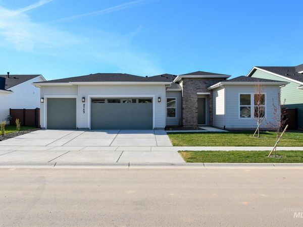 9745 W Nicasio Dr, Star, ID 83669