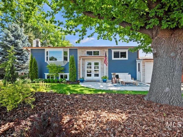 632 N Edgewood Ln, Eagle, ID 83616