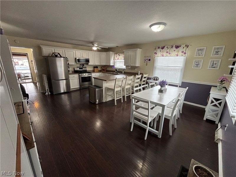 544 Bayberry Drive, Elyria, OH 44035 Photo 9