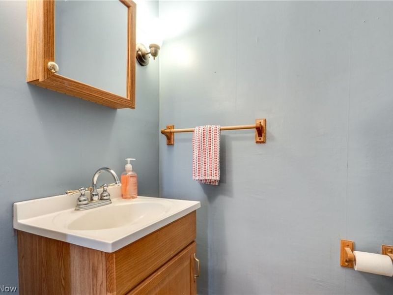 326 19th Street NW, Canton, OH 44709 Photo 10