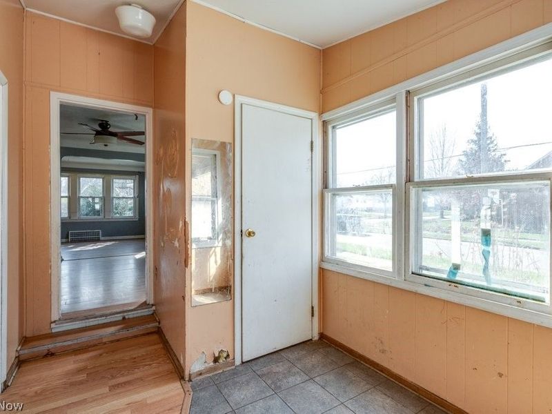 860 E 232nd Street, Euclid, OH 44123 Photo 11