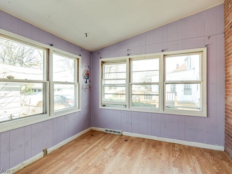 860 E 232nd Street, Euclid, OH 44123 Photo 18