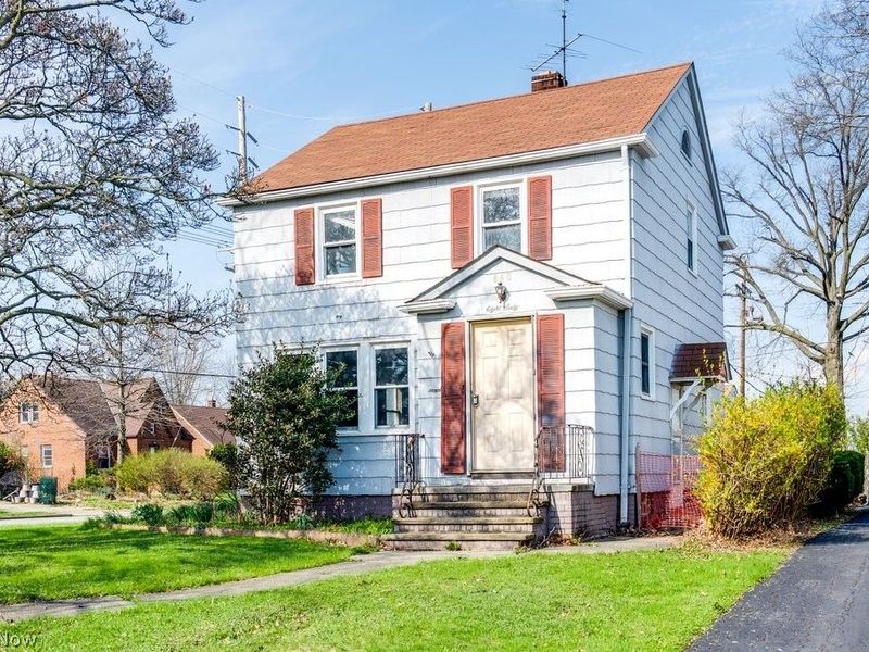 860 E 232nd Street, Euclid, OH 44123 Photo 2