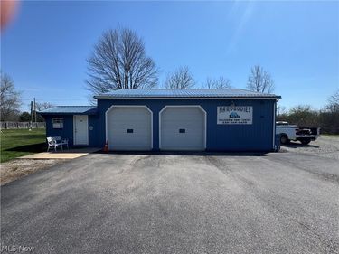 2719 Columbiana Road, New Springfield, OH 44443