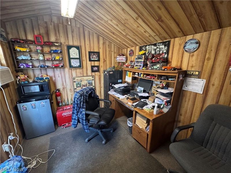 2719 Columbiana Road, New Springfield, OH 44443 Photo 2