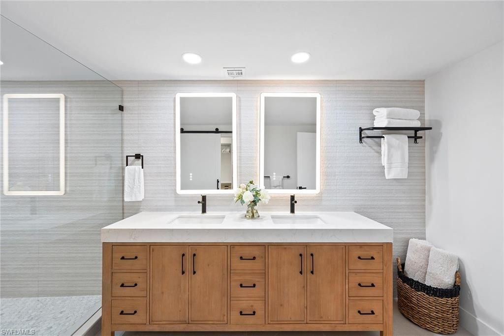 6360 Pelican Bay Blvd, Unit C105, Naples, FL 34108 Photo