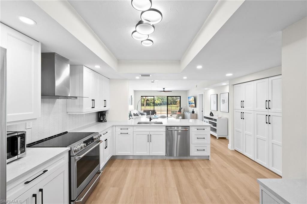 6360 Pelican Bay Blvd, Unit C105, Naples, FL 34108 Photo