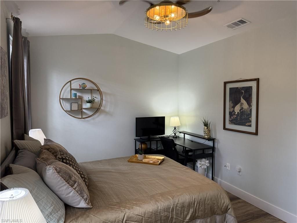 3304 Lisa Ln, Unit 102, Naples, FL 34109 Photo