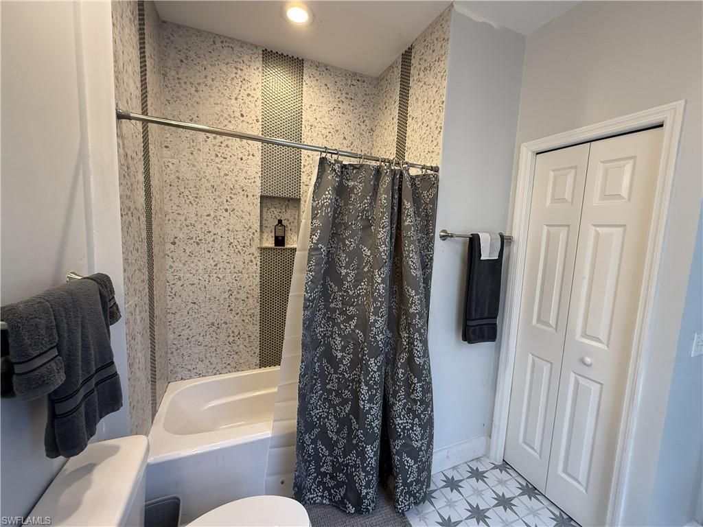 3304 Lisa Ln, Unit 102, Naples, FL 34109 Photo