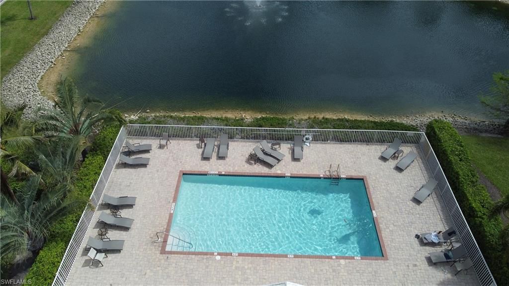 3304 Lisa Ln, Unit 102, Naples, FL 34109 Photo