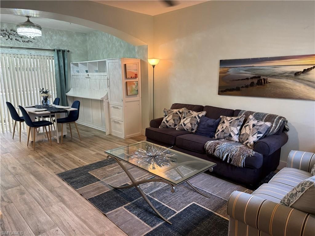 3304 Lisa Ln, Unit 102, Naples, FL 34109 Photo
