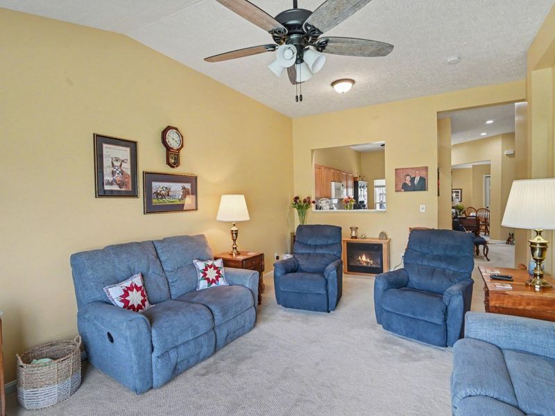 512 Shadow Ridge Drive, Highland Heights, KY 41076 Photo 7