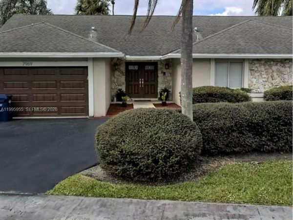 7969 NW 51st Ct , Lauderhill, FL 33351