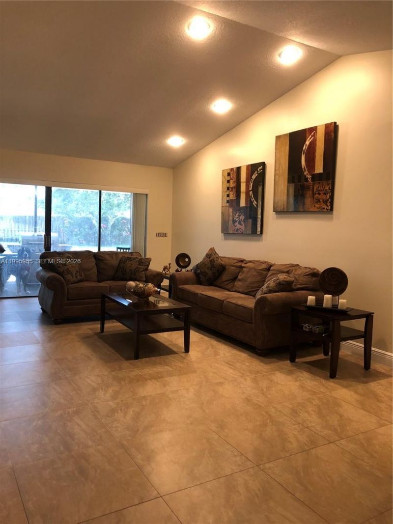 7969 NW 51st Ct, Lauderhill, FL 33351 Photo